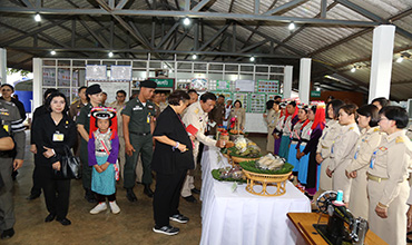 สมเด็จพระเทพรัตนราชสุดาฯ สยามบรมราชกุมารี เสด็จทรงปฏิบัติพระราชกรณียกิจ ณ โรงเรียน ตชด.เทคนิคดุสิต