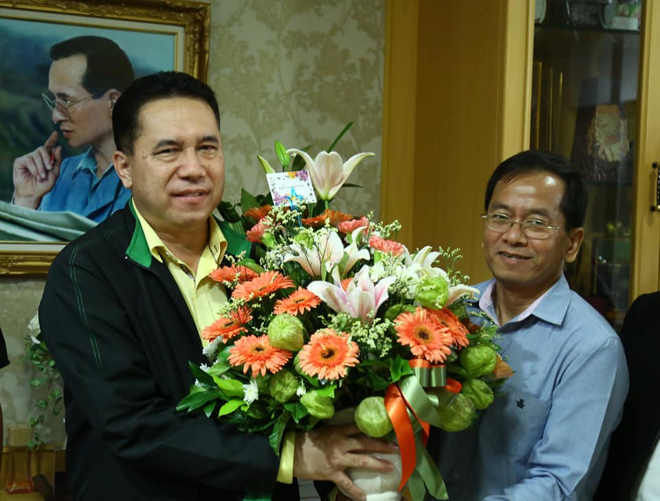 สำนักงานเลขานุการกรมแสดงความยินดีกับอธิบดีกรมส่งเสริมการเกษตร