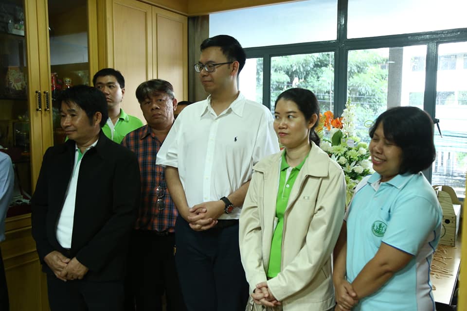 สำนักงานเลขานุการกรมแสดงความยินดีกับอธิบดีกรมส่งเสริมการเกษตร สำนักงานเลขานุการกรมแสดงความยินดีกับอธิบดีกรมส่งเสริมการเกษตร