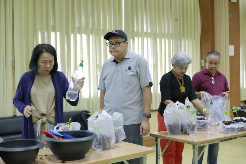 โครงการรณรงค์ส่งเสริมการปลูกผักสวนครัวในภาชนะ